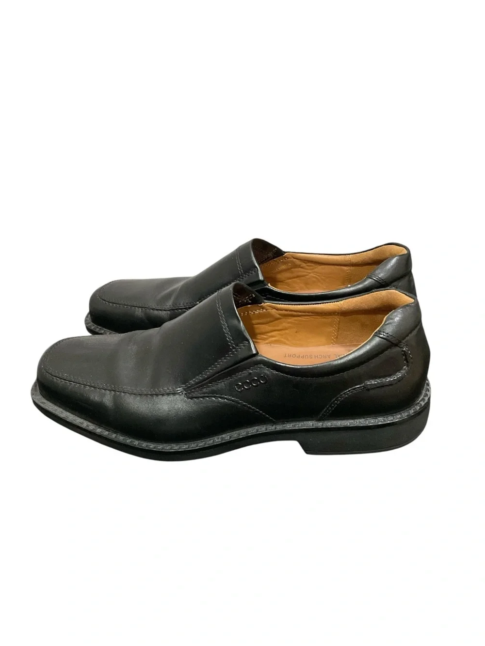 Ecco leather square wear